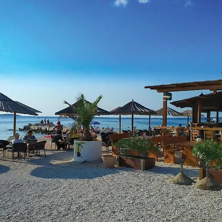 3 Bedroom Amazing Apartment In Fazana Fazana